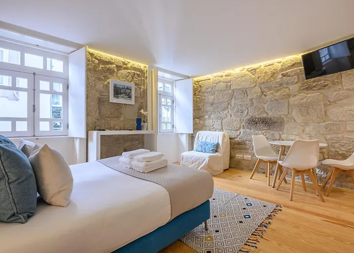 Pwhc Miragaia Apartments OOporto