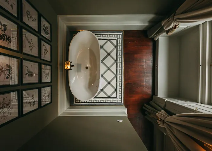 Torel 1884 Suites & Apartments OOporto