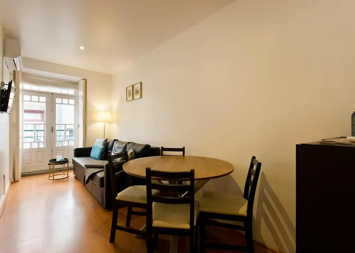Home @ Porto Clerigos Apartment