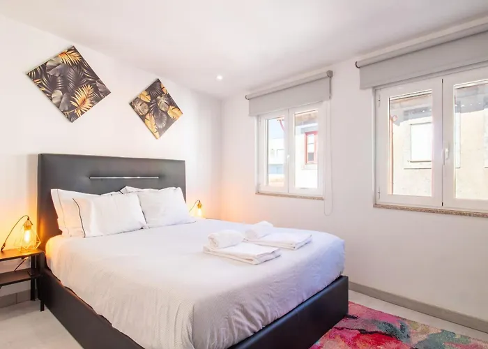 Alto Da Lapa House W Parking By Lovelystay Porto